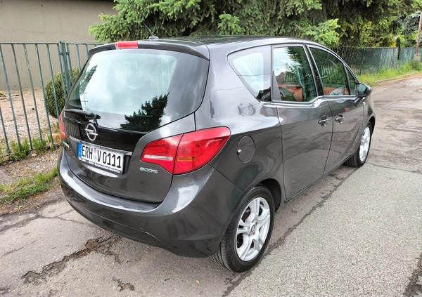 Opel Meriva cena 15900 przebieg: 217000, rok produkcji 2010 z Sieradz małe 79